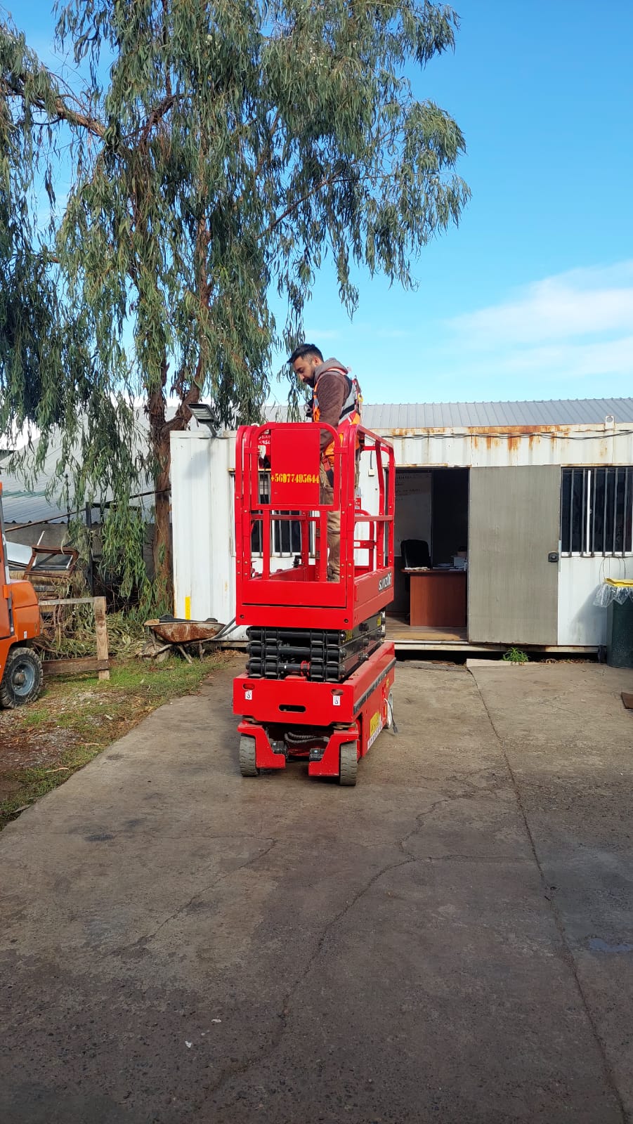 ALZA HOMBRE TIPO TIJERA